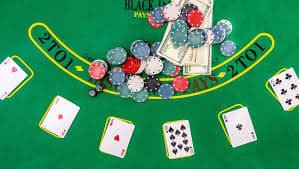 Sic Bo dice showing specific number bets